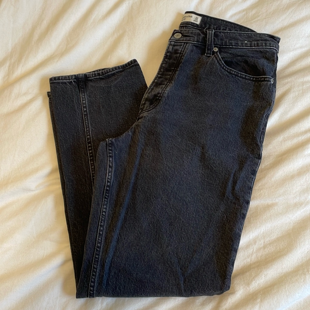 Abercrombie High Rise Dad Jean In Black Wash